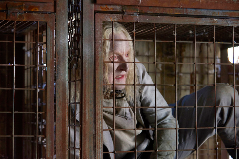 Plus, Datak’s in a dog cage. Welcome to Defiance! (Syfy)